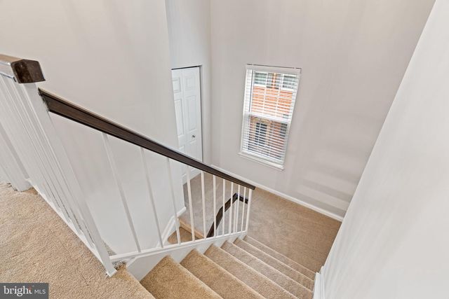 7867 WINTERCRESS LN, Springfield, VA 22152