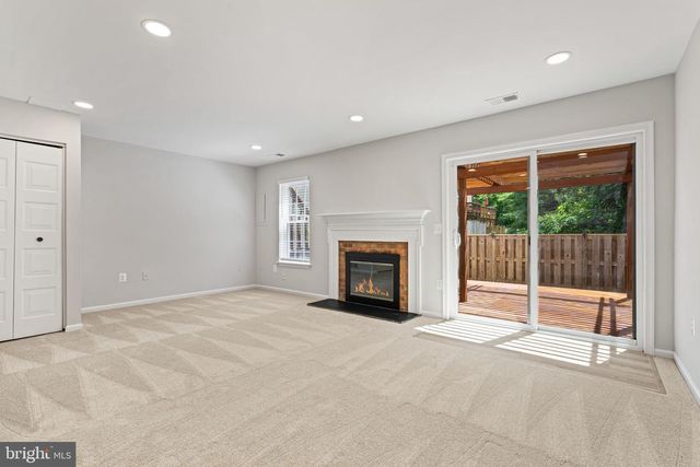 7867 WINTERCRESS LN, Springfield, VA 22152