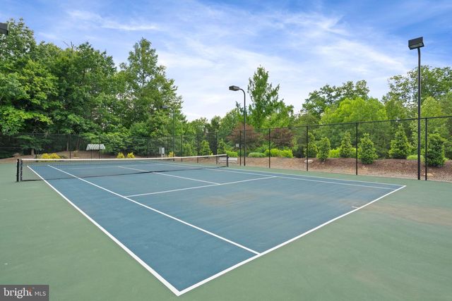 7867 WINTERCRESS LN, Springfield, VA 22152