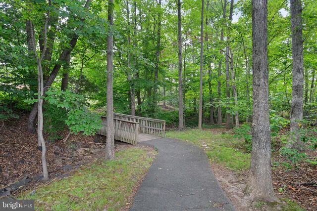 7867 WINTERCRESS LN, Springfield, VA 22152