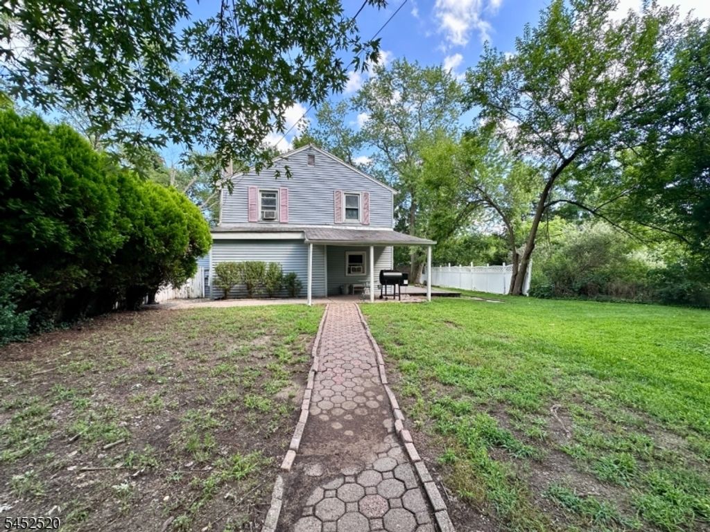 15 Warren Hagstrom Blvd, Wanaque Boro, NJ 07465 — exterior