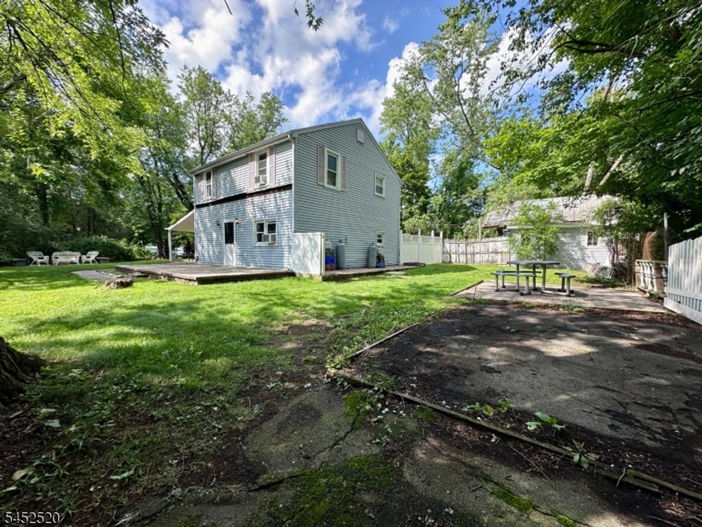 15 Warren Hagstrom Blvd, Wanaque Boro, NJ 07465 — photo 5