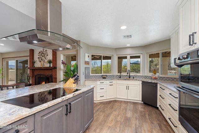 4644 N Avenida Del Cazador, Tucson, AZ 85718