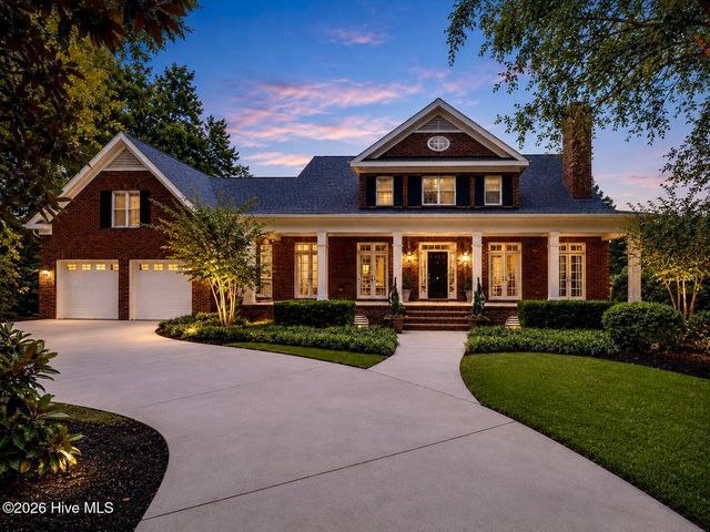 148 E Grandiflora Drive, Wallace, NC 28466
