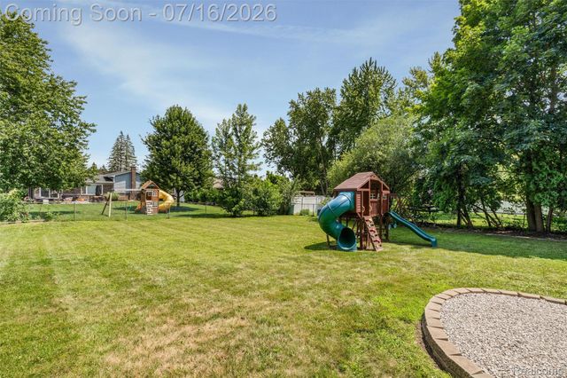 7226 Camelia Court, Canton Charter Township, MI 48187