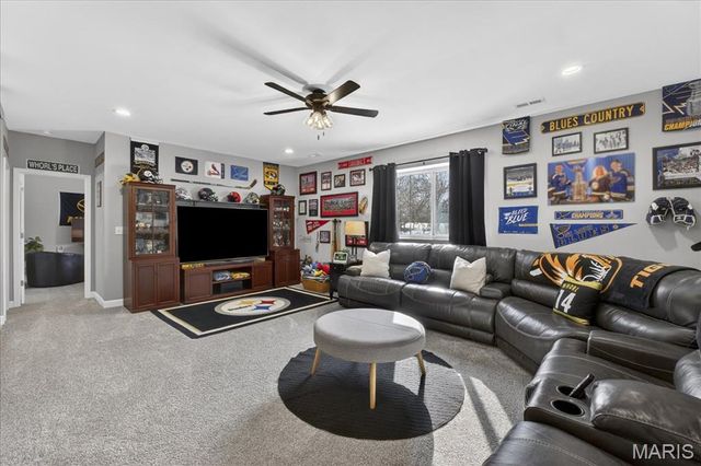 2002 Morningside Place, Maryville, IL 62062