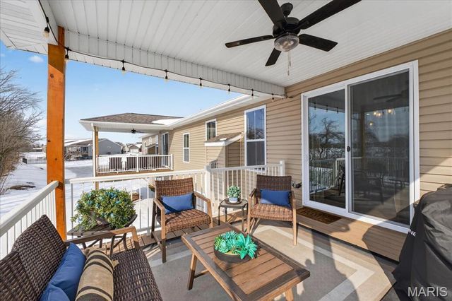 2002 Morningside Place, Maryville, IL 62062