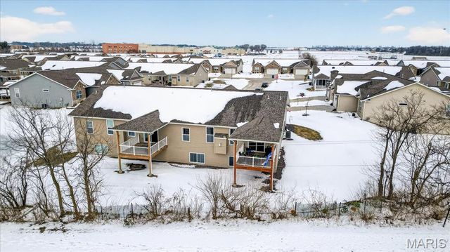 2002 Morningside Place, Maryville, IL 62062