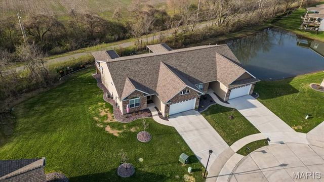 2002 Morningside Place, Maryville, IL 62062