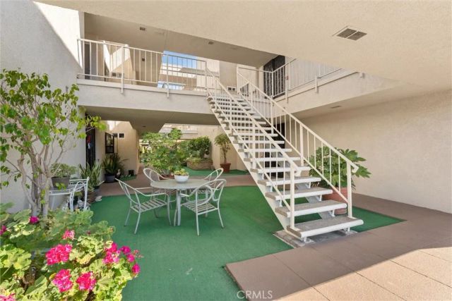 2389 Via Mariposa West 2A, Laguna Woods, CA 92637