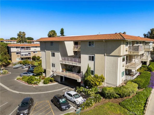 2389 Via Mariposa West 2A, Laguna Woods, CA 92637