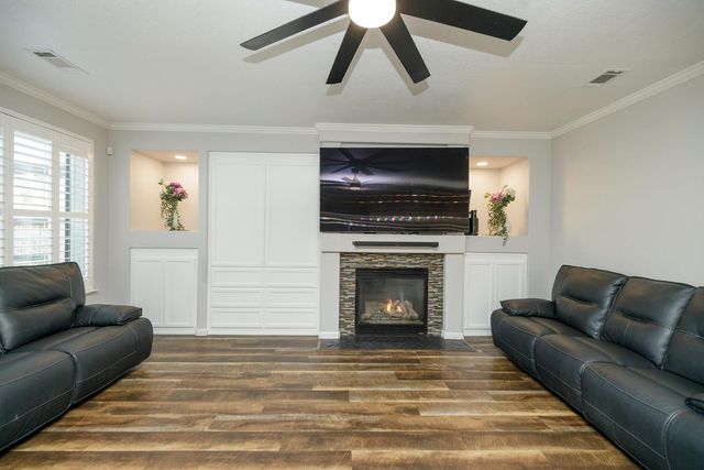 1766 Churchill Downs Cir, Oakdale, CA 95361