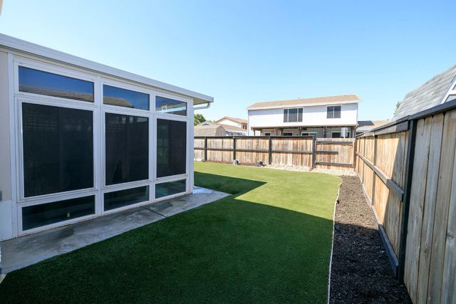 1766 Churchill Downs Cir, Oakdale, CA 95361