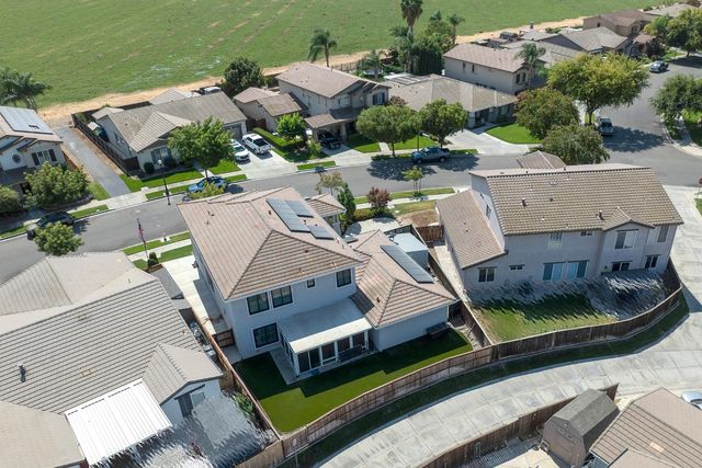 1766 Churchill Downs Cir, Oakdale, CA 95361