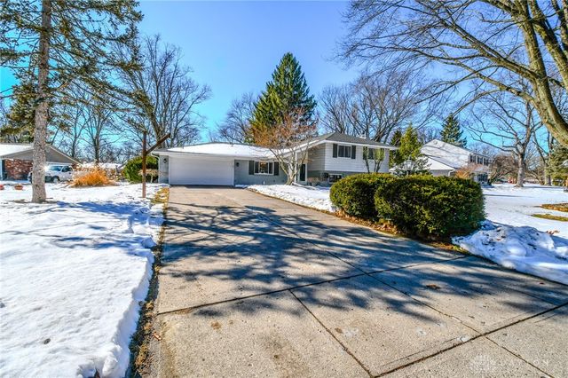 906 New England Avenue, Dayton, OH 45429