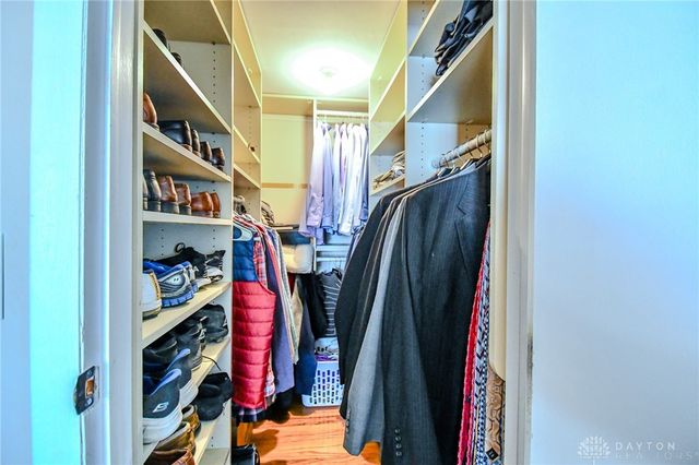 906 New England Avenue, Dayton, OH 45429