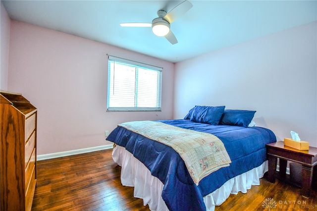 906 New England Avenue, Dayton, OH 45429