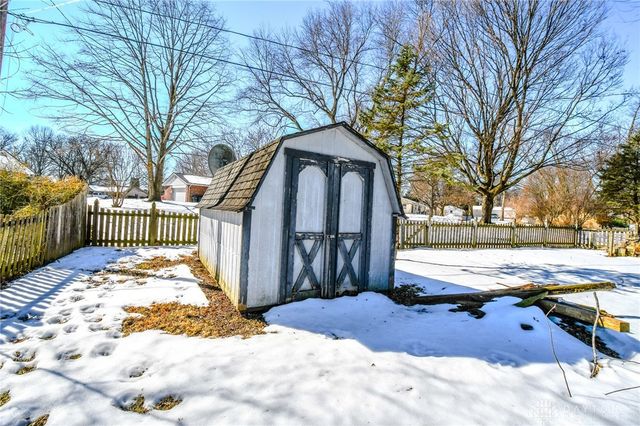 906 New England Avenue, Dayton, OH 45429