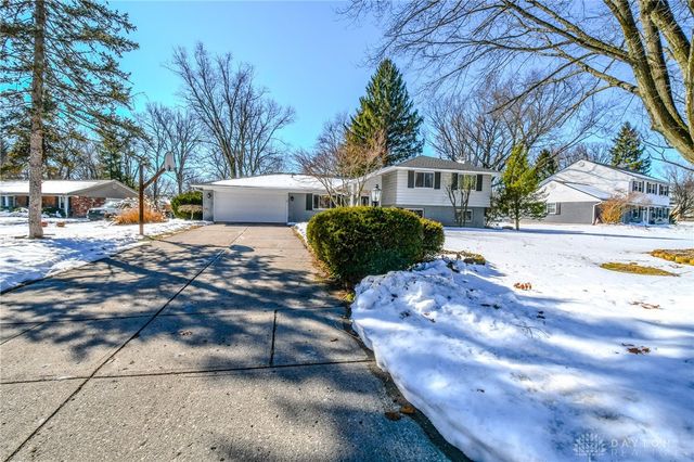 906 New England Avenue, Dayton, OH 45429