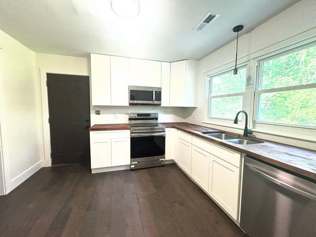 3706 Thrushwood Drive, Chattanooga, TN 37415