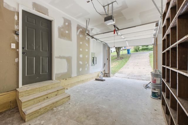 3706 Thrushwood Drive, Chattanooga, TN 37415