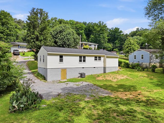 3706 Thrushwood Drive, Chattanooga, TN 37415
