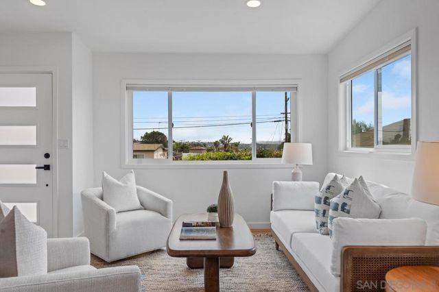 5646 Roanoke, San Diego, CA 92139