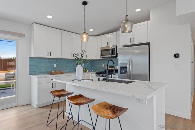 5646 Roanoke, San Diego, CA 92139