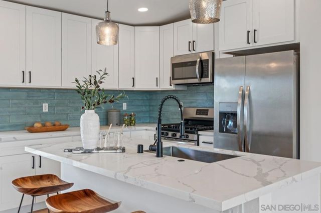 5646 Roanoke, San Diego, CA 92139