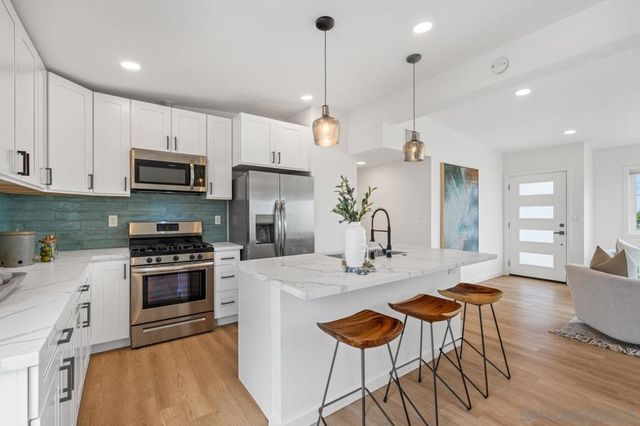 5646 Roanoke, San Diego, CA 92139