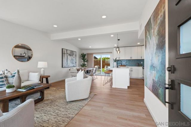 5646 Roanoke, San Diego, CA 92139