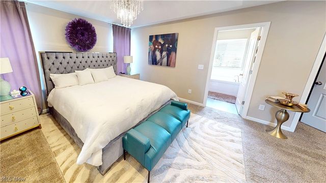 940 Longitude Lane, Amherst, OH 44001