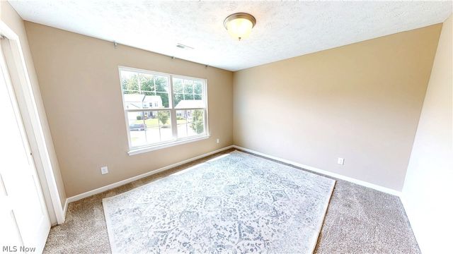 940 Longitude Lane, Amherst, OH 44001