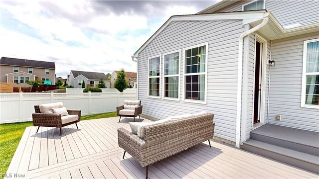940 Longitude Lane, Amherst, OH 44001