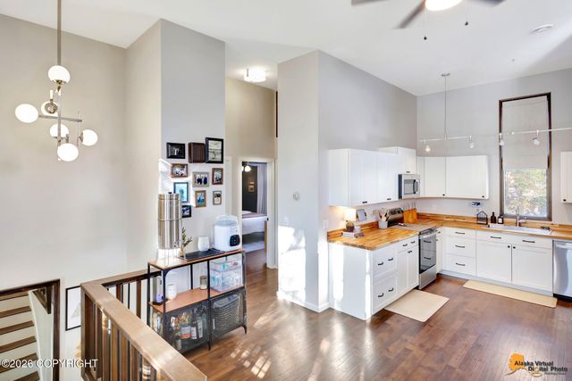 3511 Amber Bay Loop, Anchorage, AK 99515