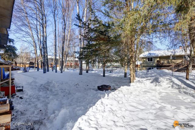 3511 Amber Bay Loop, Anchorage, AK 99515