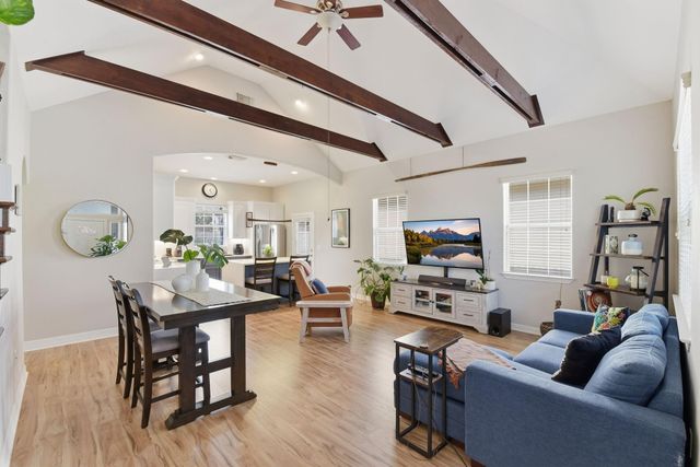 43 Regency Point, Montgomery, TX 77356