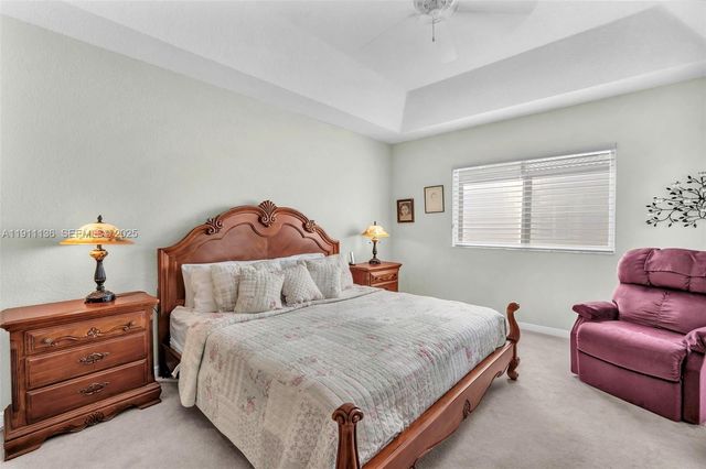 7921 E Exeter Boulevard E 202, Tamarac, FL 33321