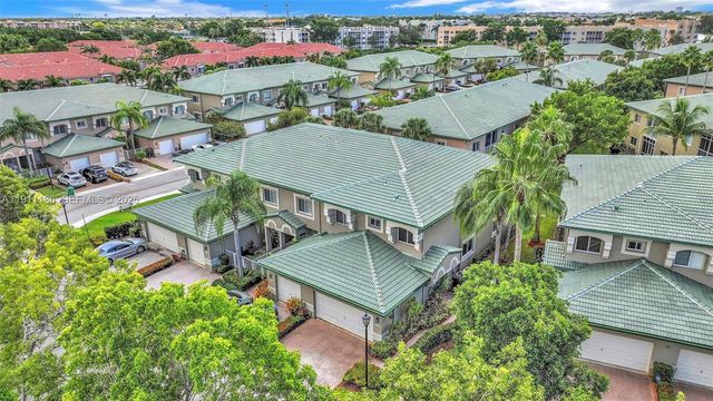 7921 E Exeter Boulevard E 202, Tamarac, FL 33321