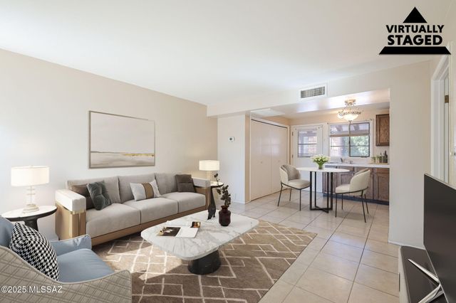 468 S Paseo Aguila Unit C, Green Valley, AZ 85614