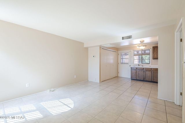 468 S Paseo Aguila Unit C, Green Valley, AZ 85614