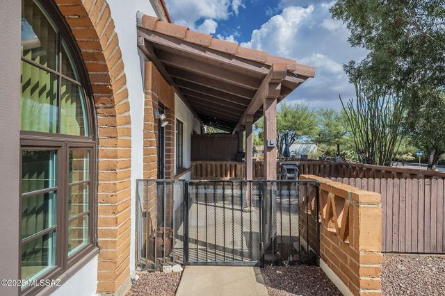 468 S Paseo Aguila Unit C, Green Valley, AZ 85614