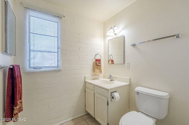 468 S Paseo Aguila Unit C, Green Valley, AZ 85614