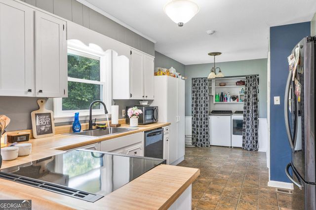 1508 Windsor Road, Perry, GA 31069