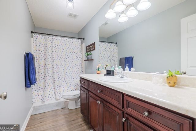 212 Hilltop Circle, Valdosta, GA 31602