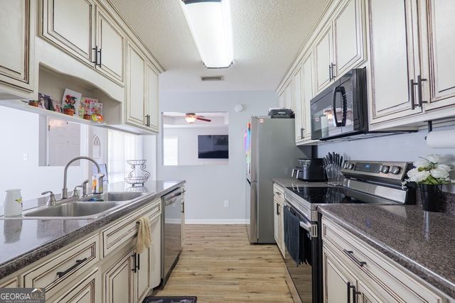 212 Hilltop Circle, Valdosta, GA 31602