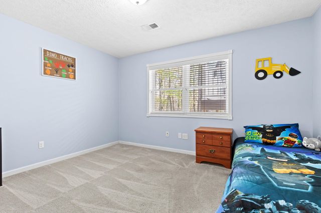 11033 Sandy Oak Trail, Cedar Springs, MI 49319