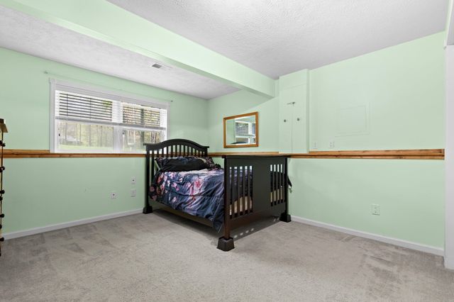 11033 Sandy Oak Trail, Cedar Springs, MI 49319