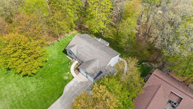 11033 Sandy Oak Trail, Cedar Springs, MI 49319