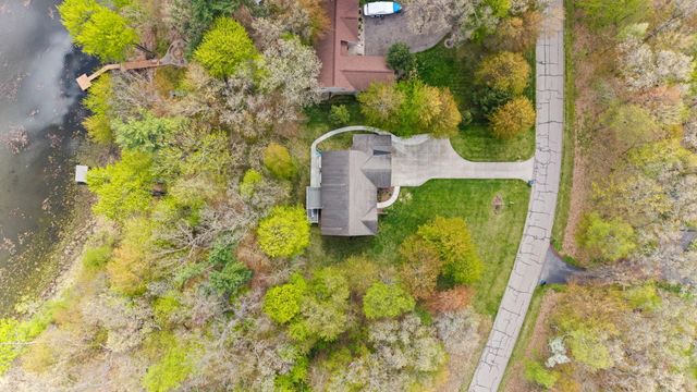 11033 Sandy Oak Trail, Cedar Springs, MI 49319
